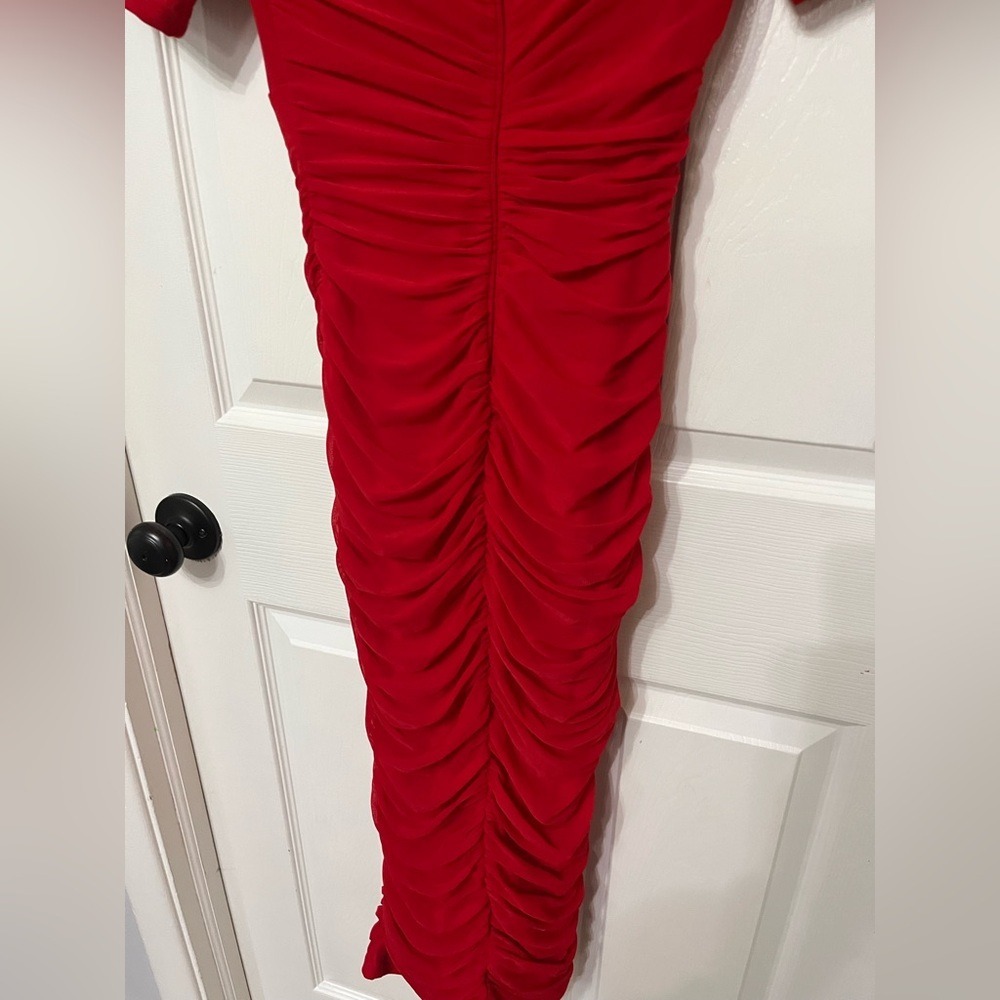 Mock neck ruched‎ back zip maxi dress short sleeve red size small - Picture 6 of 7